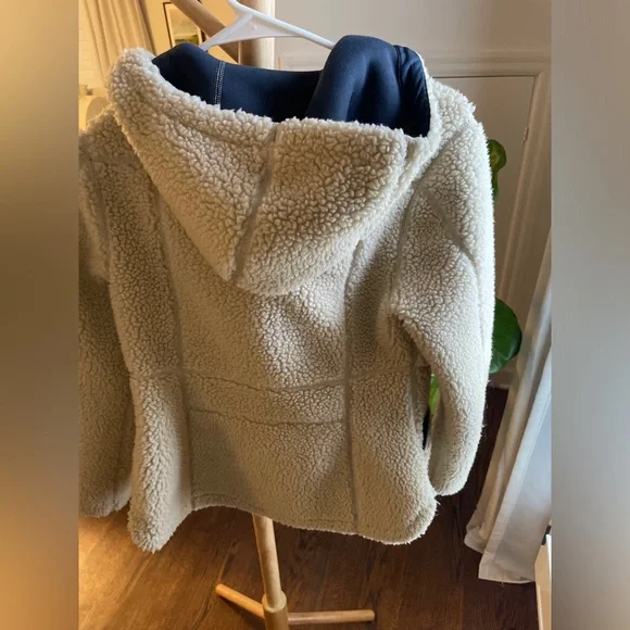 LL Bean Mountain Pile Fleece Hoodie - Picture 3 of 5